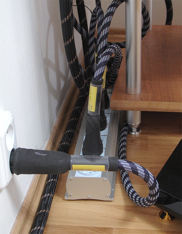 VINCENT PREMIUM POWER CABLE 1,5m HIGH END síťový kabel vhodný pro